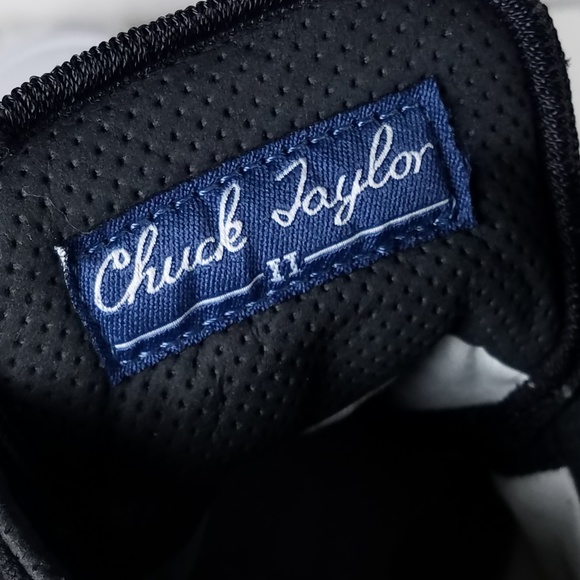 NWT Classic High Top Converse Sneakers - Picture 6 of 8